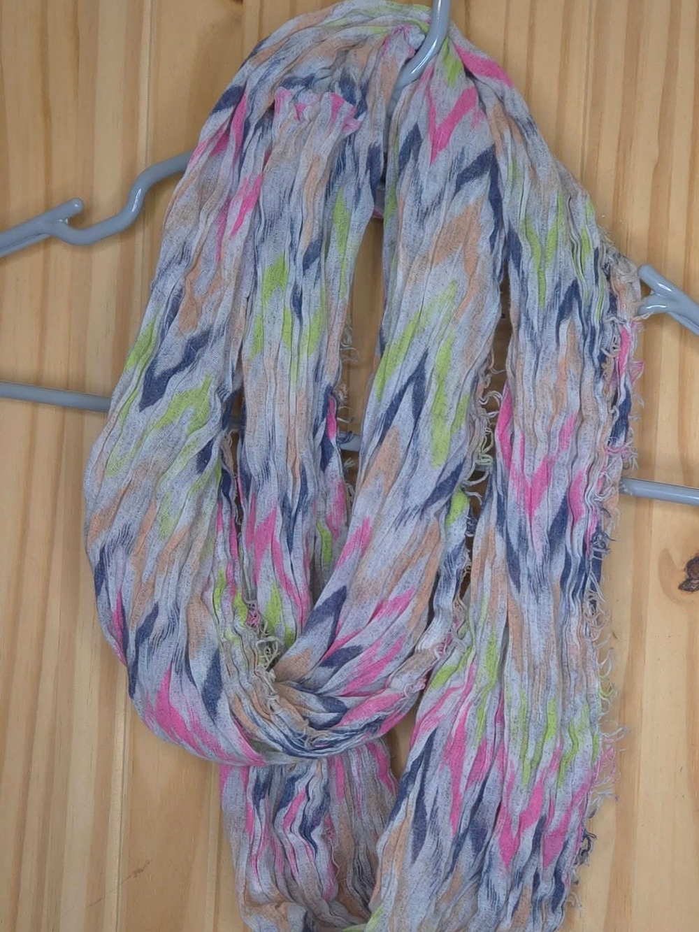 American Eagle Multicolor Lightweight Infinity Scarf – Pink Green Tan Gray Boho